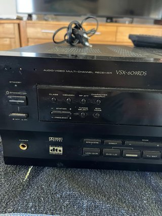 Amplificador cine radio negro