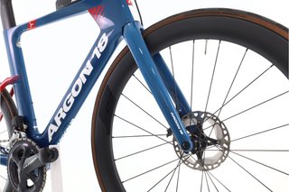 Bicicleta Argon 18 E-117 Di2 12V t.56 Reacondicionada