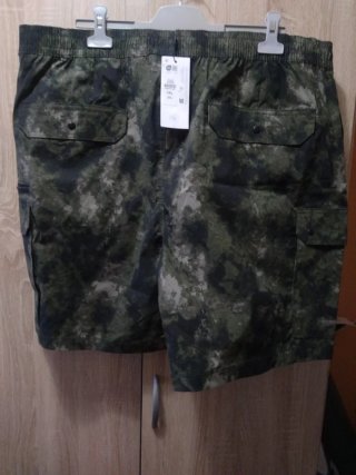 Pantalón corto hombre camuflaje