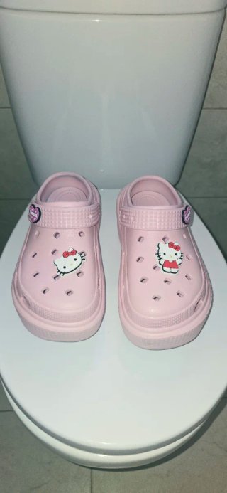 Crocs plataforma rosas Hello Kitty