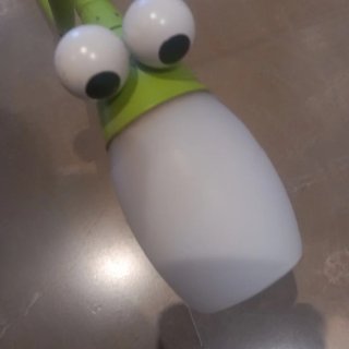 Lámpara infantil verde y naranja