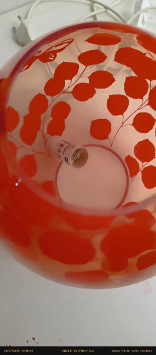 Lámpara cristal vintage Ikea hojas rojas
