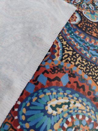 Tela por metros diseño paisley