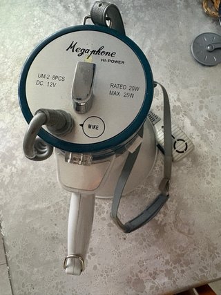 Megáfono Fonestar 25W con Micrófono