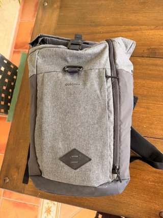 Mochila Quechua Rolltop 30L Gris