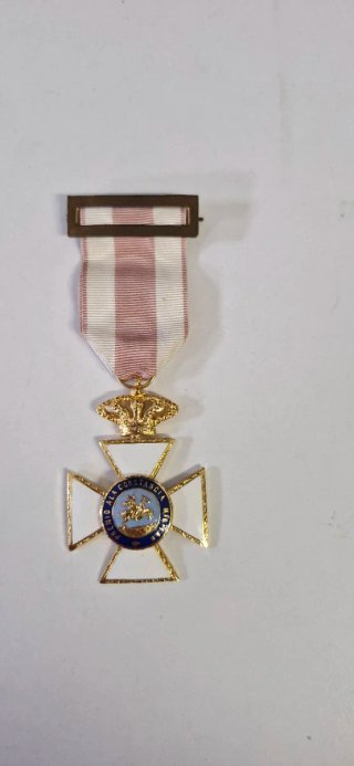 Medalla Militar Constancia Vintage
