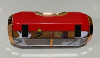 Altavoz Portátil Diseño Camuflaje Dorado