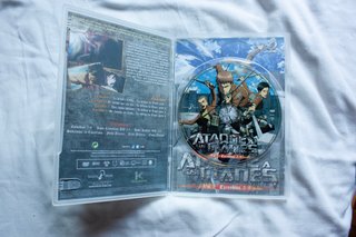 Ataque a los Titanes DVD - Temp 1 Parte 1