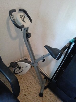 Totos aparatos de gimnasia por 100 €