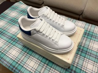 Alexander McQueen Caja Blanca