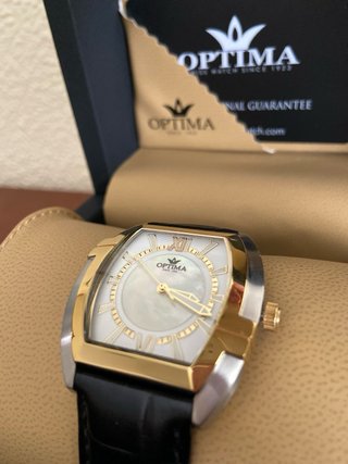 Reloj Optima Suizo