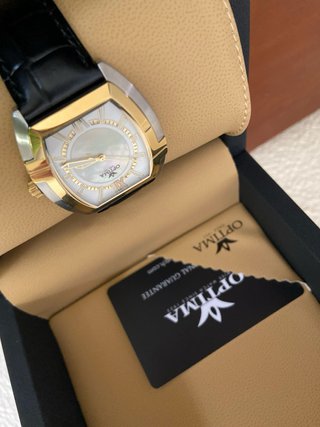 Reloj Optima Suizo