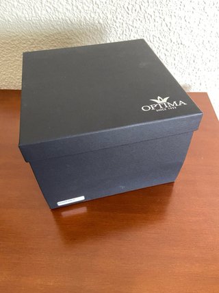 Reloj Optima Suizo