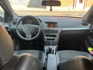 Opel Astra 2006