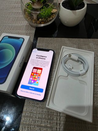 iPhone 12 mini 64GB Azul con Caja y Cargador