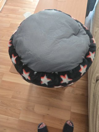 Cama para perro/gato con estrellas