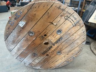 Bobina madera 1,30m x 0,73m