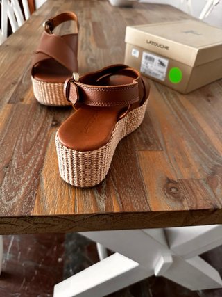 Sandalias plataforma Latouche marrones