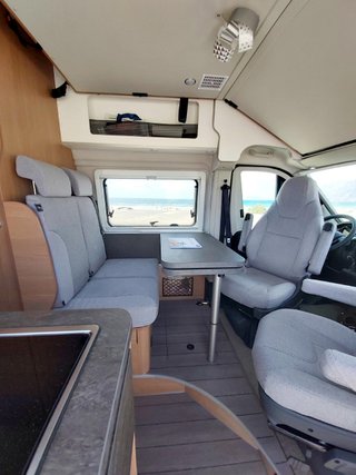 CAMPER WEINSBERG 600 DQ