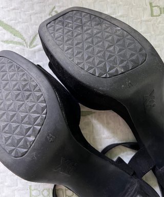 SANDALIAS DE TACÓN