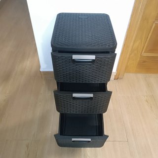 Cajonera de plástico negra