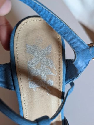 Sandalias de cuña azules