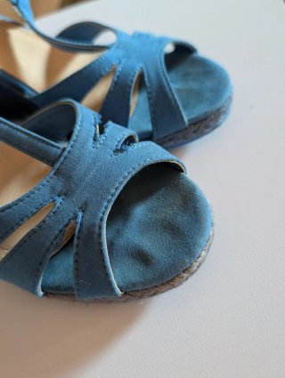Sandalias de cuña azules