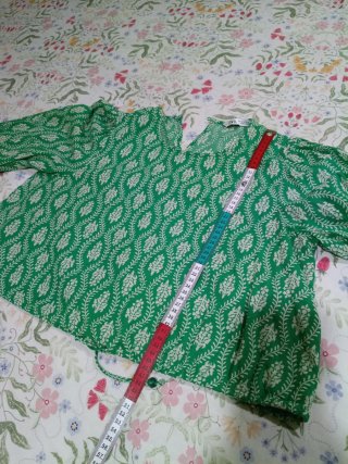 Blusa Zara cropped estampado indio M