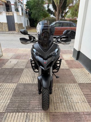 Ducati Multistrada 1200S Touring Negra