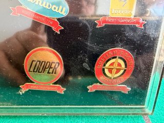 Colección pins coches: Maserati, Ferrari, Alfa Rom