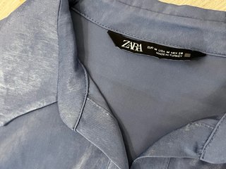 Vestido Zara Mini Satén Azul Talla M nuevo