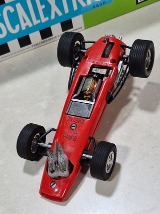 Scalextric BRM Rojo
