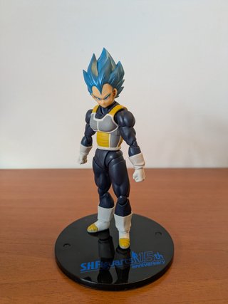 S.H. Figuarts Vegeta SSJSS 15th Anniversary