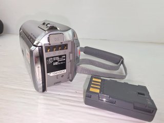 Videocámara JVC Everio 30GB HDD