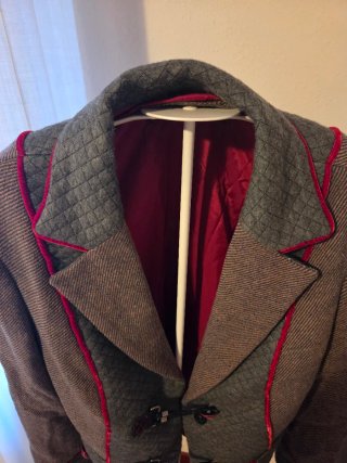 Chaqueta americana vintage gris y roja