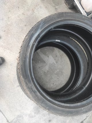 Neumáticos 255/40 R21