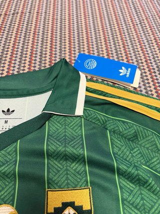 Camiseta Adidas Fútbol Talla M Verde y Amarilla