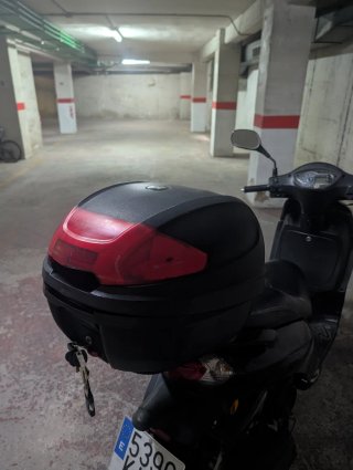 Peugeot Tweet 125cc Negra