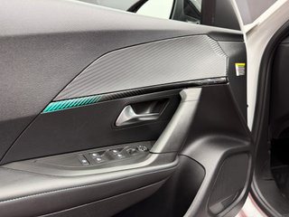 Peugeot 2008 Allure Pack BlueHDI 130 S&S EAT8