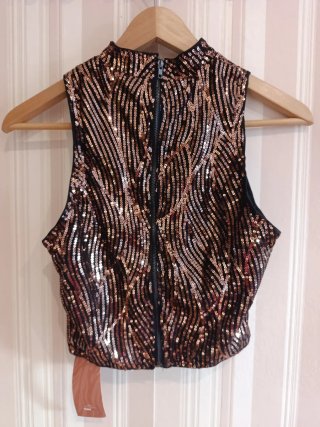 Top lentejuelas negro y dorado SHEIN SXY