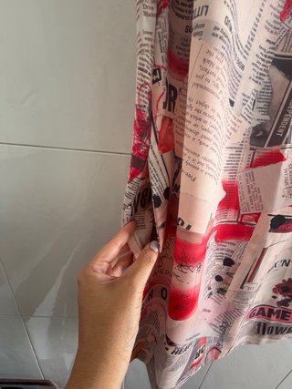 Vestido camisero Desigual estampado periódico