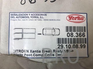 Piloto citroen xantia portón derecho nuevo