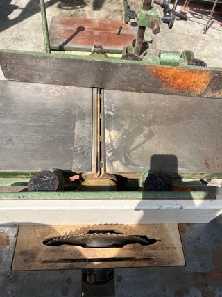 Labradora de madera industrial