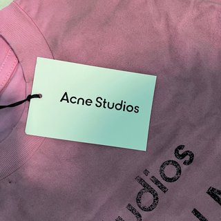 Camiseta Acne Studios Stockholm 1996 Rosa