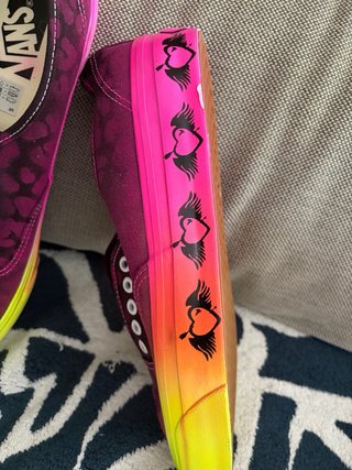 Zapatillas Vans Moradas y Rosas
