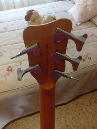 Warwick 5 Rockbass Corvette 2006 Acabado Madera