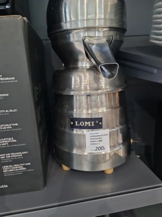 Exprimidor de zumo Lomi Profesional Model lomi 4
