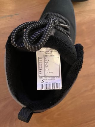 Botas Quechua Talla 43 Negras y Grises