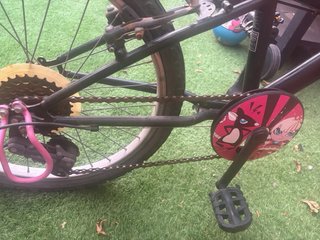Bicicleta infantil 6-8 años rosa y negra