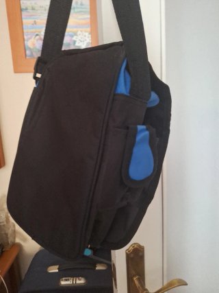 Bolso bandolera SUNTIGAS negro y azul